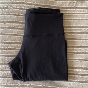 Size 4 Lululemon Wunderunders
